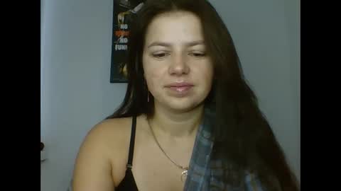 Snapshot of make_mesmile chatting on October 2025 06:14:01 AM make_mesmile online show from October 2025 06:14:01 AM