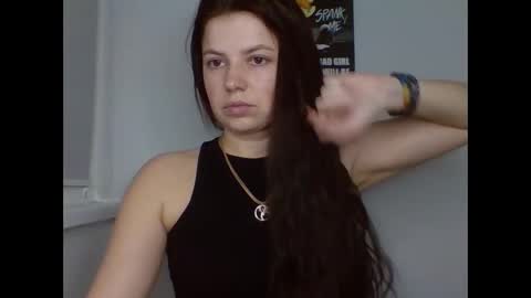 make_mesmile online show from February 2026 07:00:02 PM