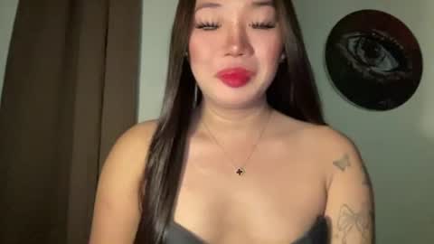 Snapshot of makemesquirt_xxx chatting on July 2026 01:12:01 AM KEANA online show from July 2026 01:12:01 AM