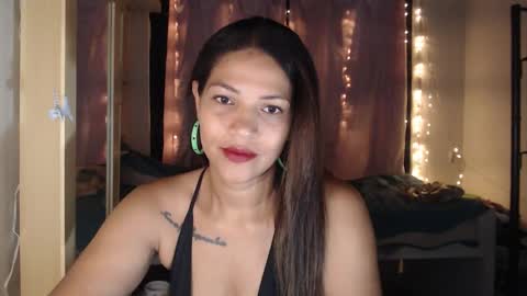 MAKENNAA online show from September 2025 09:23:02 AM