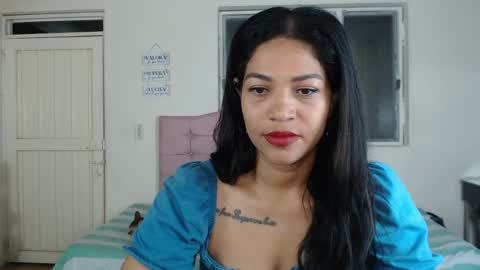 MAKENNAA online show from April 2026 10:21:02 AM