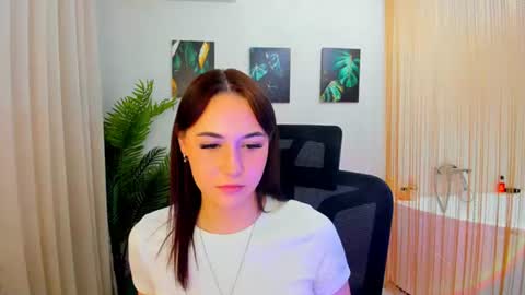 makeyouehappy online show from November 2025 12:19:02 PM