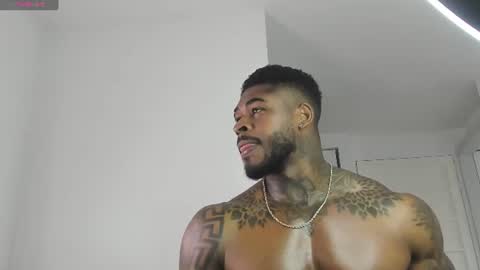Snapshot of makonneen chatting on July 2026 09:30:01 PM Makonnen online show from July 2026 09:30:01 PM