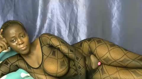 malaika_musa online show from March 2026 07:02:01 AM