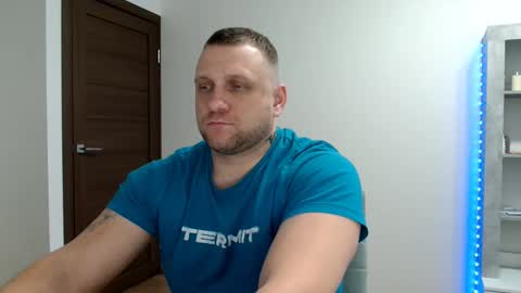 malchyshka online show from February 2026 12:47:02 PM