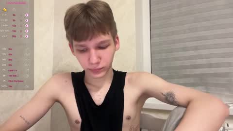 Snapshot of malcolm_yang chatting on December 2024 02:06:02 PM Tom and Mark 3 online show from December 2024 02:06:02 PM