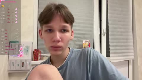 Snapshot of malcolm_yang chatting on January 2025 04:49:02 PM Tom and Mark 3 online show from January 2025 04:49:02 PM