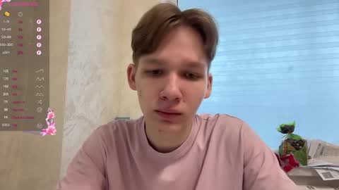 Snapshot of malcolm_yang chatting on January 2025 11:00:02 AM Tom and Mark 3 online show from January 2025 11:00:02 AM