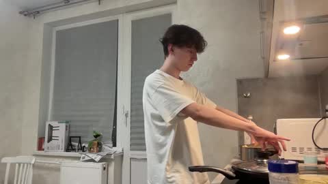 Snapshot of malcolm_yang chatting on February 2025 04:08:01 PM Tom and Mark 3 online show from February 2025 04:08:01 PM