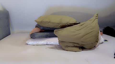 Pawg phat ass white guy online show from October 2025 08:55:02 PM