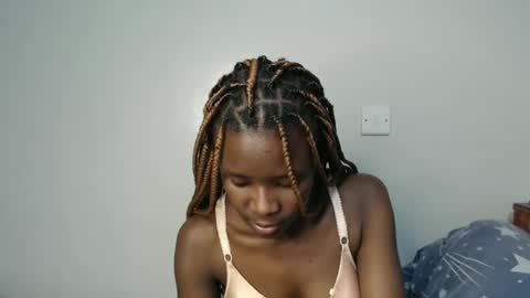 lati online show from October 2025 02:02:05 AM