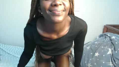 lati online show from November 2025 01:07:02 AM