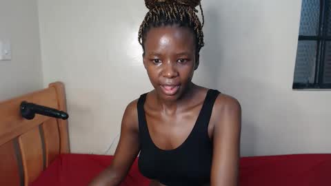 Snapshot of malia_latifa chatting on February 2026 12:06:01 AM lati online show from February 2026 12:06:01 AM