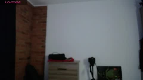 Alice Asylum online show from April 2026 01:42:02 AM