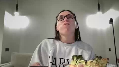 malina568708 online show from December 2024 12:56:02 PM