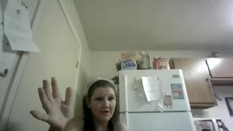malinda702 online show from December 2024 05:47:02 PM