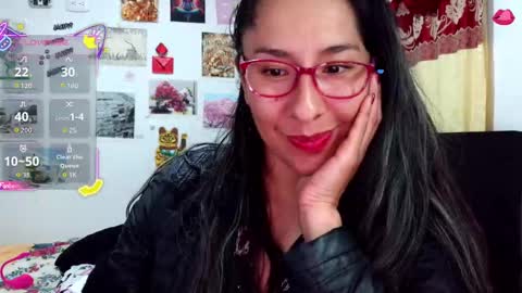 Snapshot of malishka_fox chatting on September 2025 03:30:02 AM Malishka  online show from September 2025 03:30:02 AM