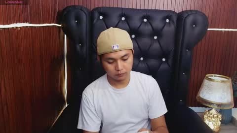 maliyah_vaughan online show from April 2026 02:48:02 PM