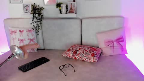 Malka online show from March 2025 02:43:02 AM