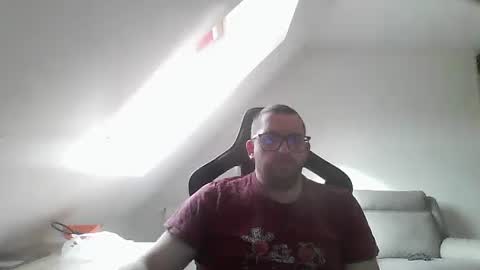 breton online show from December 2024 01:24:02 PM