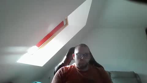 breton online show from April 2026 04:54:02 PM