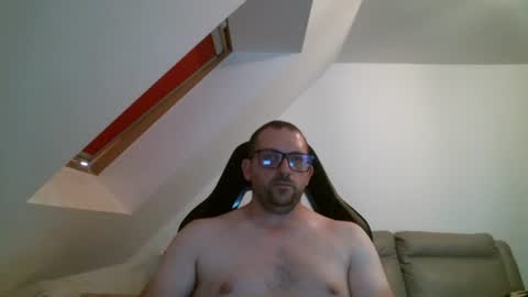 Snapshot of malou2927 chatting on July 2026 08:24:02 PM breton online show from July 2026 08:24:02 PM