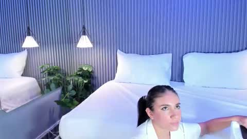 Malu online show from October 2025 05:06:02 PM