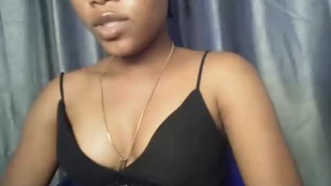 mammy31 online show from April 2026 12:29:02 PM