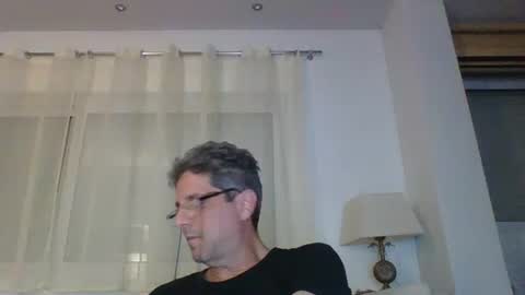 man211172 online show from November 2025 04:36:01 PM