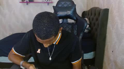 man_san11 online show from October 2025 07:25:02 PM