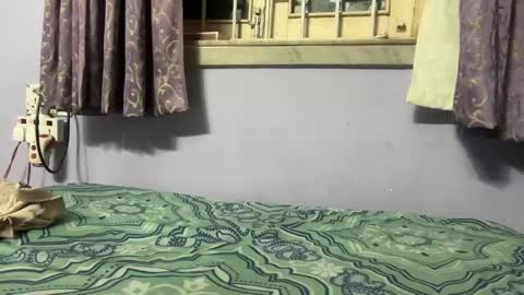 mananmathew95 online show from April 2026 07:58:02 PM