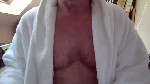 manbitcher online show from March 2026 08:18:01 AM