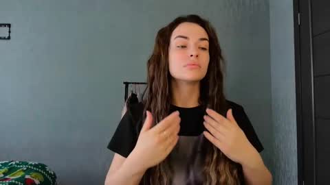 MandiBrooks online show from April 2026 09:20:01 AM