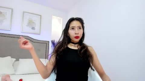 mandy_bloom online show from April 2026 01:20:01 PM