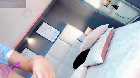 Snapshot of manellyksparklee chatting on May 2026 01:39:01 PM manellyksparklee online show from May 2026 01:39:01 PM