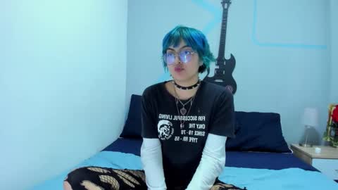 MANELYN  online show from October 2025 03:53:01 AM