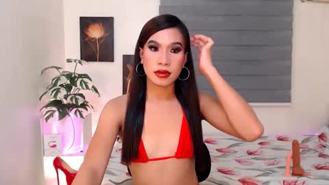 Snapshot of maniacts4you chatting on May 2026 06:09:02 AM ALEX online show from May 2026 06:09:02 AM