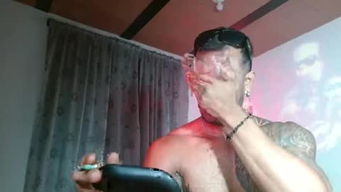 Manolo online show from October 2025 01:53:02 AM