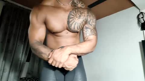 Manolo online show from April 2026 01:36:01 AM