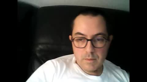 Snapshot of manu5933 chatting on December 2024 08:42:02 AM manu5933 online show from December 2024 08:42:02 AM