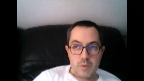 Snapshot of manu5933 chatting on February 2025 12:58:02 PM manu5933 online show from February 2025 12:58:02 PM