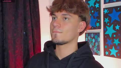  independent model online show from April 2026 03:13:01 AM