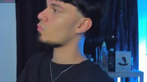 Snapshot of manu__05 chatting on May 2026 02:19:02 AM independent model online show from May 2026 02:19:02 AM