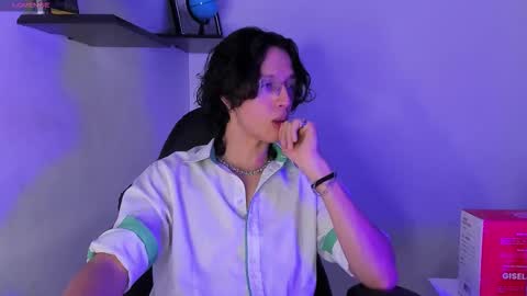 Manuel online show from November 2025 01:55:02 AM