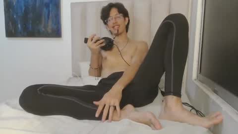 Manuel online show from June 2026 12:13:01 AM