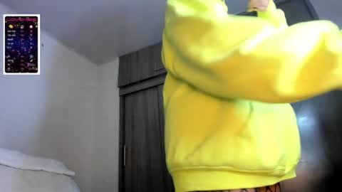 Snapshot of manuela_jaramillo chatting on April 2026 07:04:01 AM manuela_jaramillo online show from April 2026 07:04:01 AM