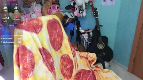 Manuela online show from December 2025 07:53:02 PM