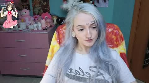 Manuela online show from April 2026 08:51:01 PM