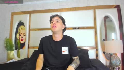 Manuel online show from March 2026 02:23:01 PM