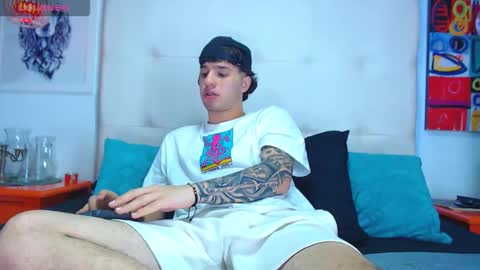 Manuel online show from March 2026 04:37:01 AM